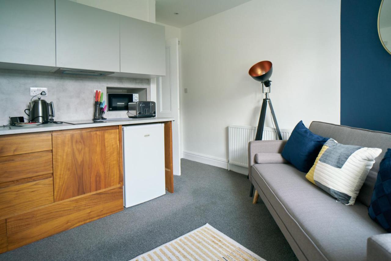 Meadow Apartment Dumbarton Eksteriør bilde