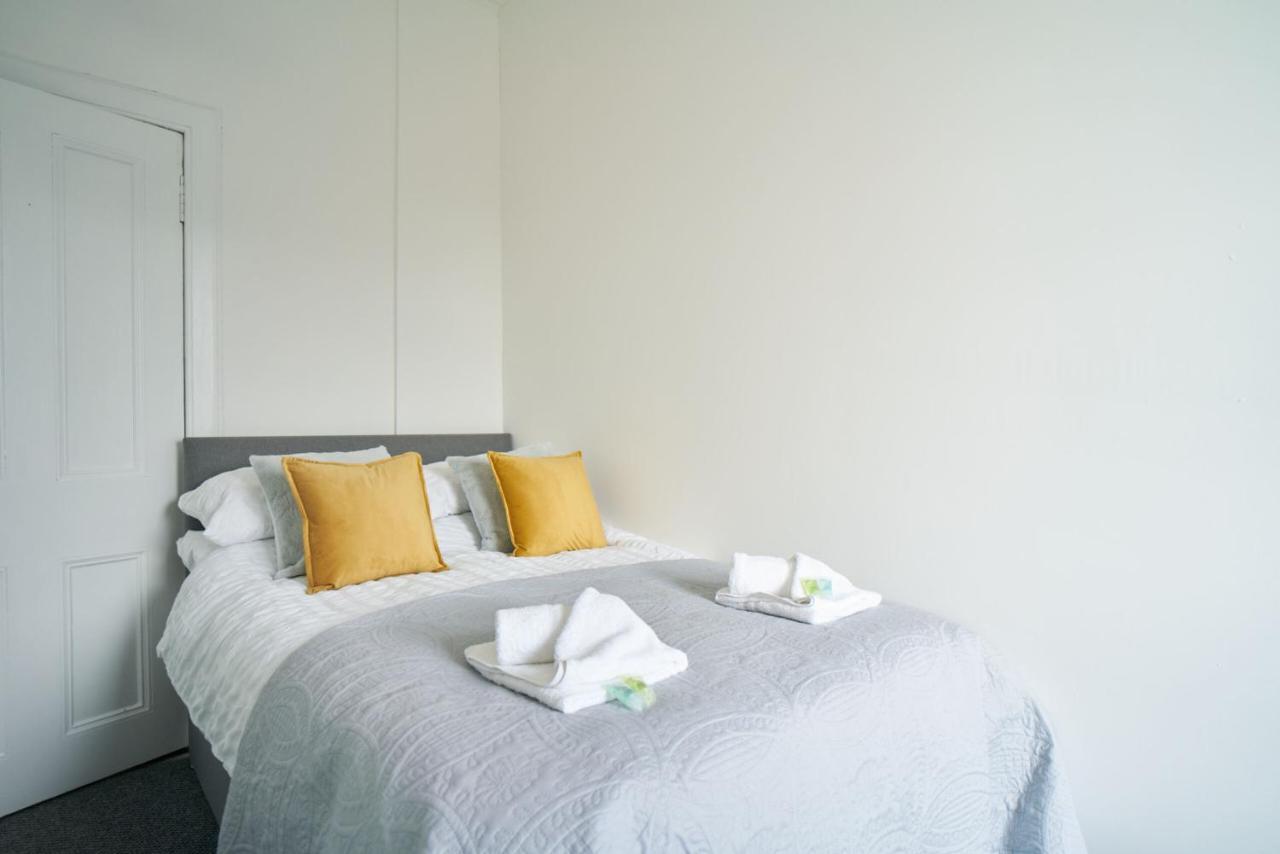 Meadow Apartment Dumbarton Eksteriør bilde