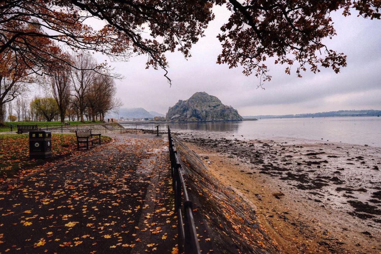 Meadow Apartment Dumbarton Eksteriør bilde